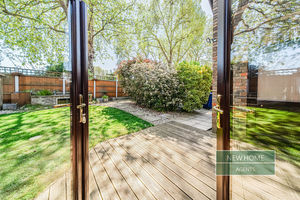 Photo 1- click for photo gallery